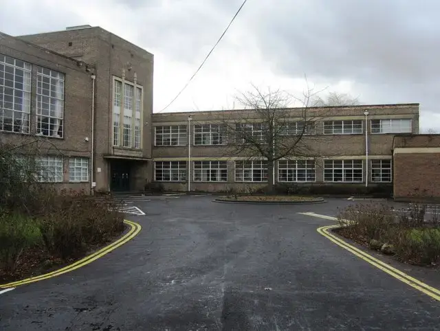 Long Road Sixth Form College — School, Trumpington, Cambridge