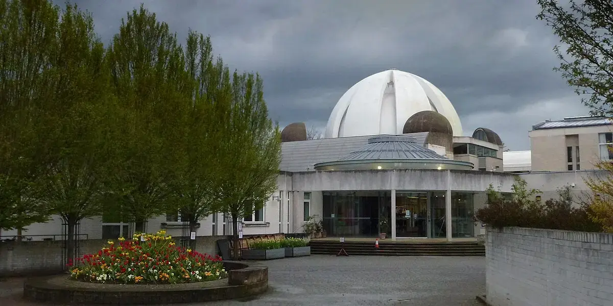 Murray Edwards College — College, West Cambridge, Cambridge
