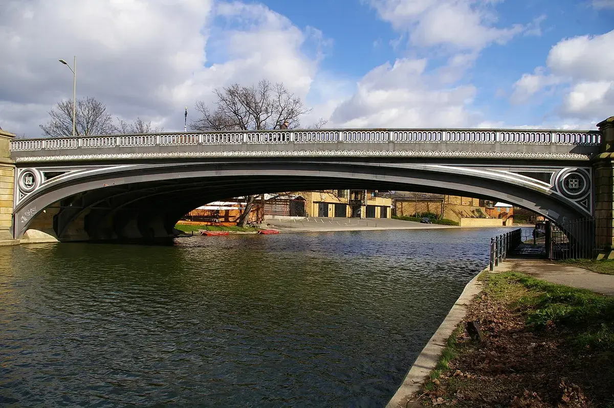 Victoria Avenue Bridge — Street, Castle, Cambridge